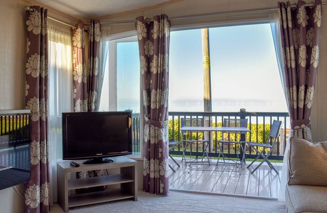 2 bedroom accommodation in Llanddulas, near Llandudno
