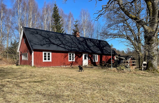 2 bedroom nice home in Huaröd