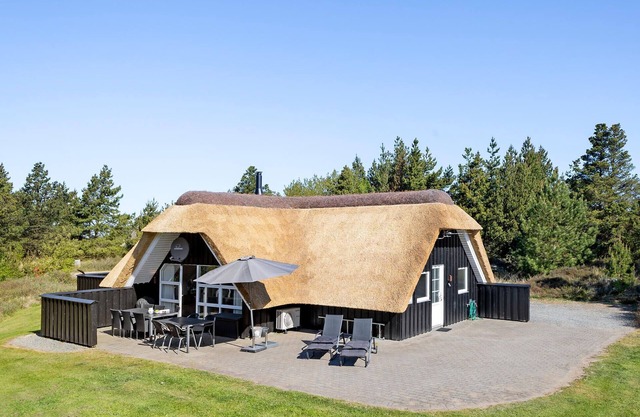 4 bedroom awesome home in Rømø