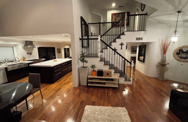 4-bedroom house in wonderful Stevenson Ranch with WiFi, AC