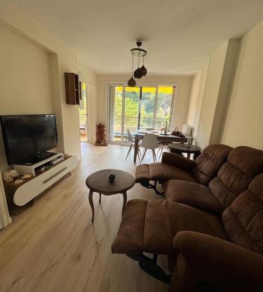 4- rooms appart 80m2 parking
