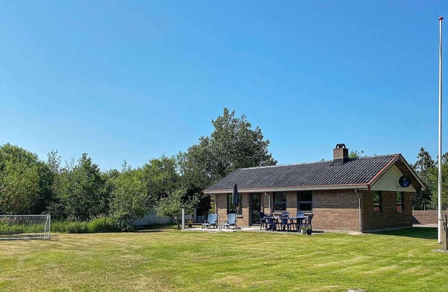 8 person holiday home in Rømø