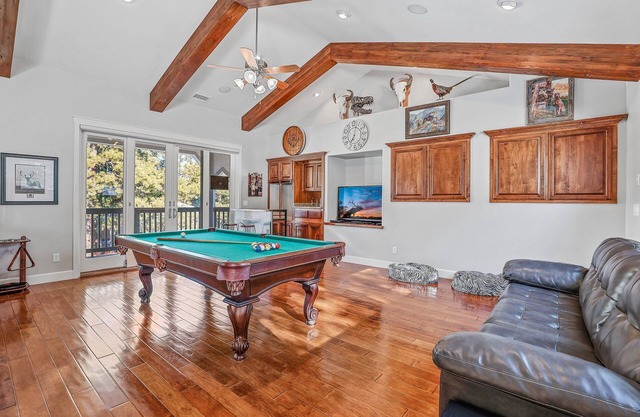 Alpine Mountain | Spacious Luxury Retreat | Ponderosa Trails | Game Room