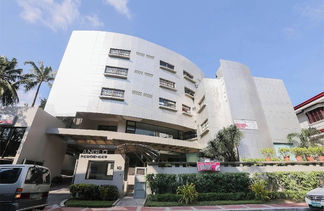 Anglo Residences near SM Mezza