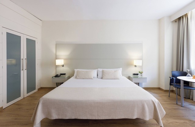 Aparthotel Mariano Cubi Barcelona