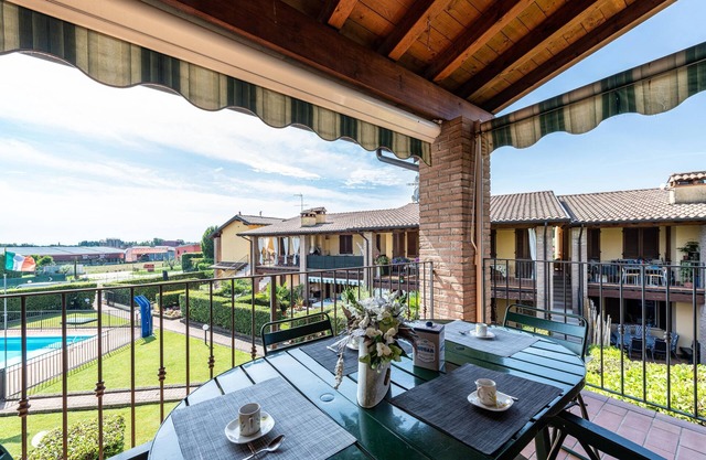 Apartment "Al Tulipano" with Pool, Wi-Fi & Terrace