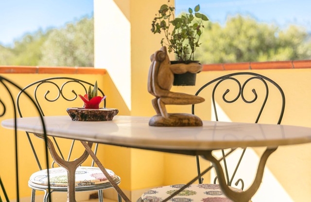 Apartment “Casa Marianna” with Mountain and Sea Views, Balcony