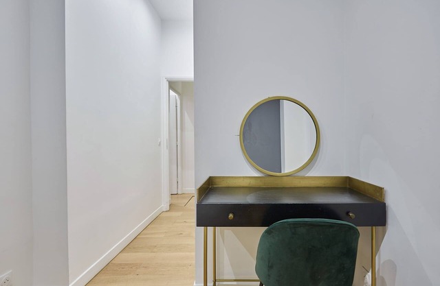 Apartment Center of Paris Sacre Coeur