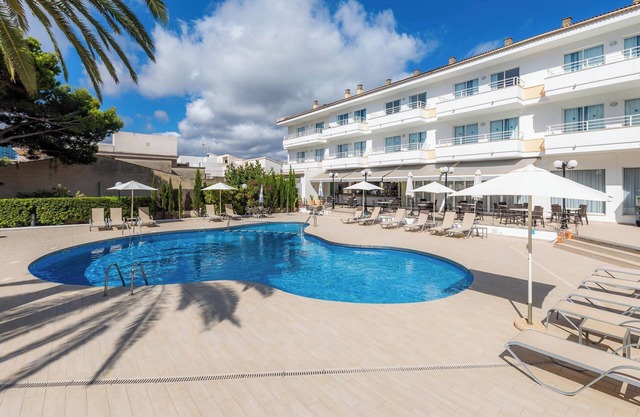 Apartment Hotel Maracaibo Standard with swimming pool, Wi-Fi & terrace