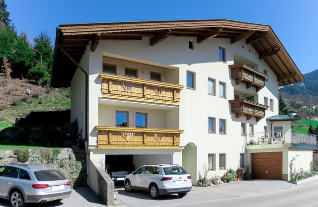 Apartment Lisi by Interhome