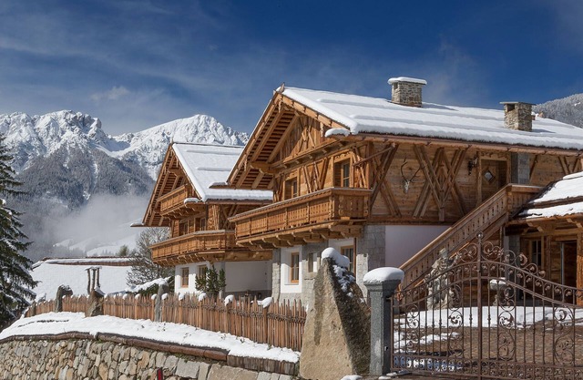 Apartment Piz da Peres Kronplatz with Mountain View, Pool, Sauna & Wi-Fi