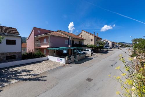 Apartments with parking space Stari Grad, Hvar - 8726