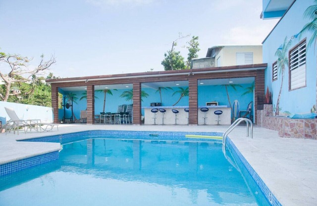 ☼Balcony w/Ocean Views +2 Queens+Laundry☼ Unit B