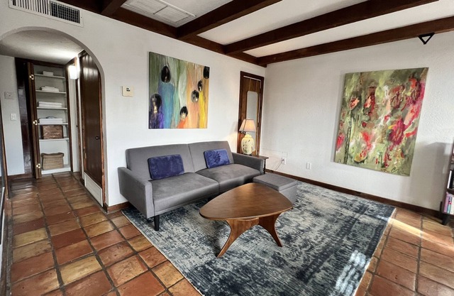Beautiful Home in Historic Rincon Heights + U of A