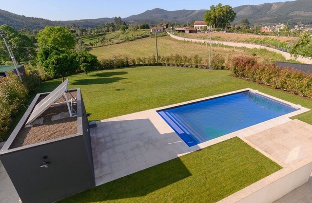Beautiful private villa for 10 people with A/C, private pool, WIFI, TV, terrace and panoramic view