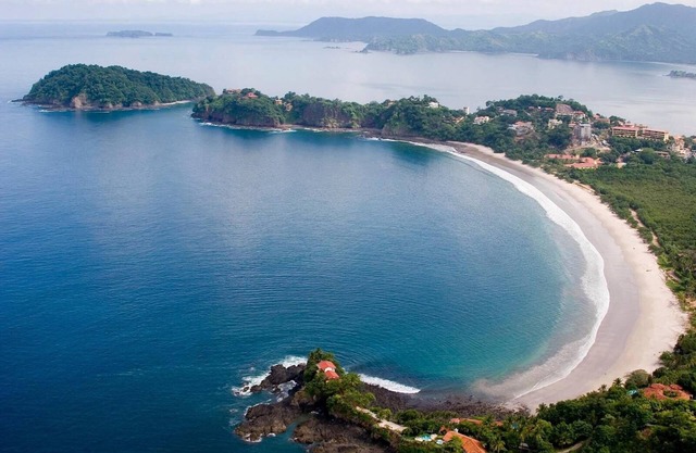 Big, Beautiful Condo in Flamingo With Breathtaking Ocean Views Sleeps 8