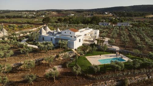 Borgo Cucumo by MONHOLIDAY