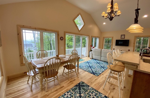 Brand New Lake-House Chalet/Lake Views/Best Location For All of NH-Lakes Region