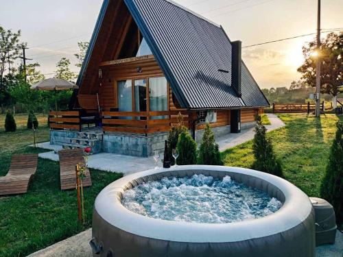 Brvnara Kao na dlanu