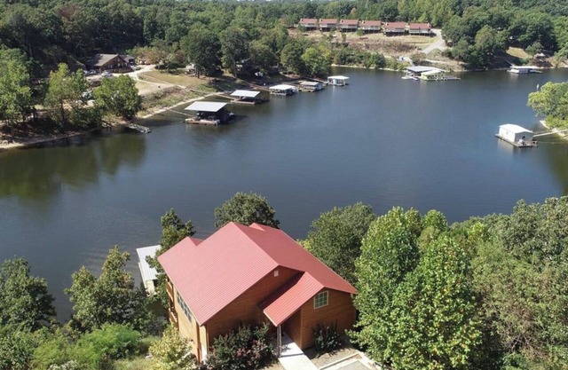 Cabin at Dripping Springs 💦 🛶