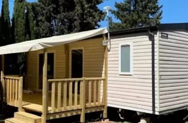 Camping Domaine de l'Arnel ** - Mobile Home Riviera 3 rooms 4 people Air-conditioned