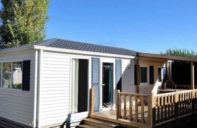 Camping 4 étoiles - Piscine - ccbbgbh