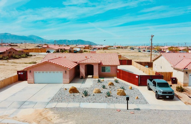 Casa Off Road on the edge of Anza Borrego Ocotillo Off Road State Park