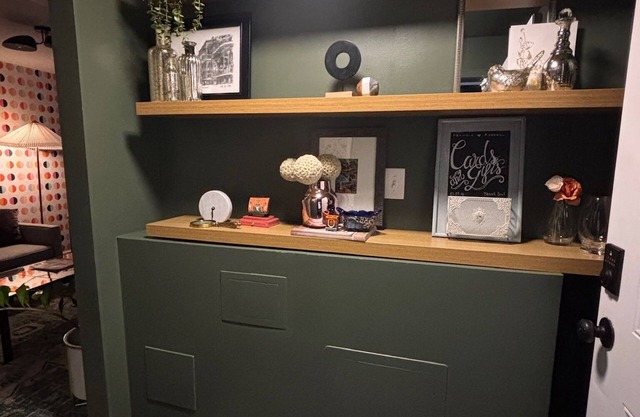 Casa Wolfram 20 Minutes from Downtown In The Heart of Logan Sqaure