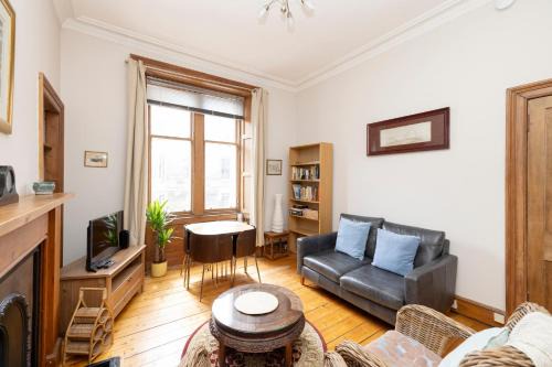 Charming 1-Bedroom Edinburgh City Getaway