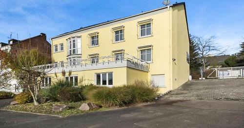 CityChalet Business Apartments - Workers welcome! - Free Parking - Fast WIFI - Smart TV - WM