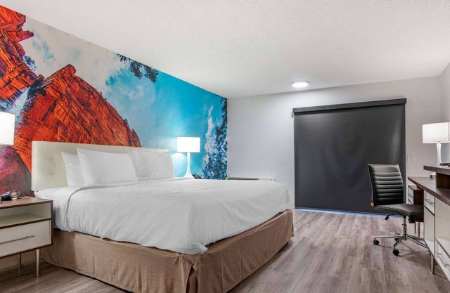 Clarion Pointe Fresno near Yosemite