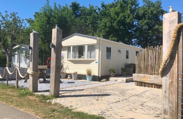 CoCo Beach House op Recreatiepark De Wielen