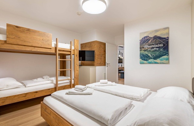 Cosy apartment for 3 guests with WIFI, TV and balcony