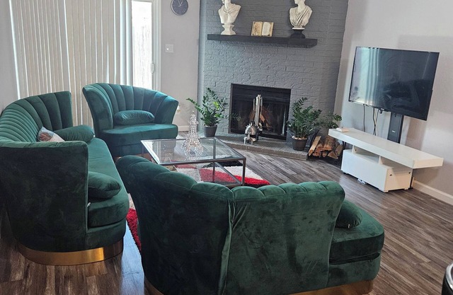 Cozy 2-bedroom condo with WiFi, AC in welcoming Plano