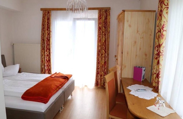 Doppelzimmer mit Südbalkon - Strandhotel Pichler