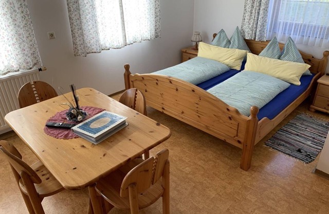Double room, shower, WC, balcony, kitchenette - Otto und Doris Trieb vlg. Lower