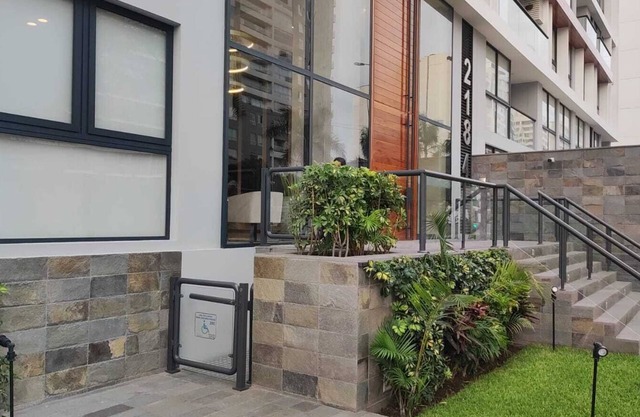 EL Prat Luxury Apartment Relájate en Este Espacio Seguro, Tranquilo y Elegante