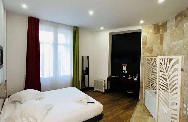 Enzo Hotels Limoges Centre Jourdan By Kyriad Direct