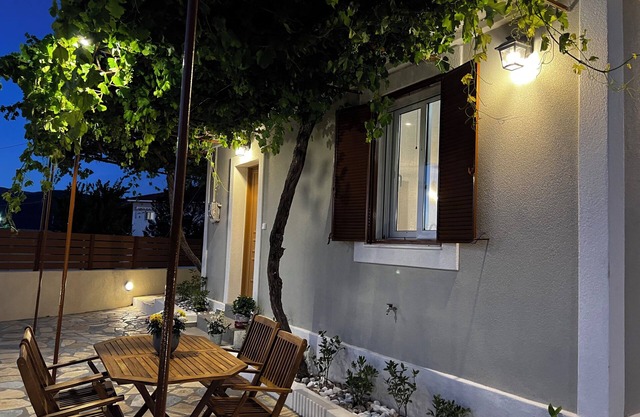 Escape to Villa Anthea: Elegant, Intimate Getaway Near Argostoli