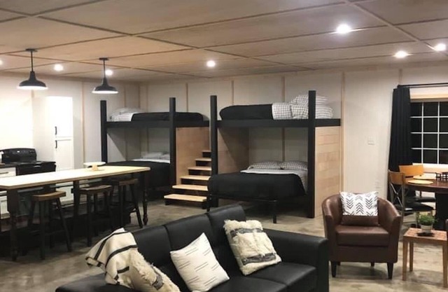 Evergreen Lodge newly remodeled studio apartment located close to Rend Lake