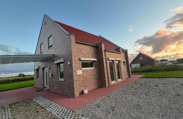 Exklusiver Platztraum, Sonnengeflutet, mit Weitblick Garten, Südbalkon/terrasse