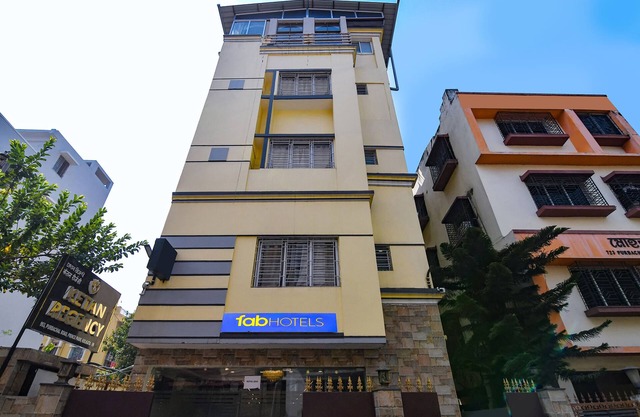 Fabhotel Ketan Regency
