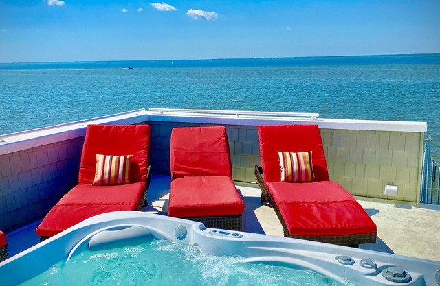 Fall Special Oct 16-19 1499 with pm checkout or stay that FULL WEEK for 4700