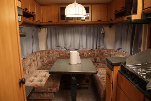 Full Service Caravan 3