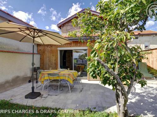 Gîte confortable à Balbigny avec terrasse et jardin - FR-1-496-282