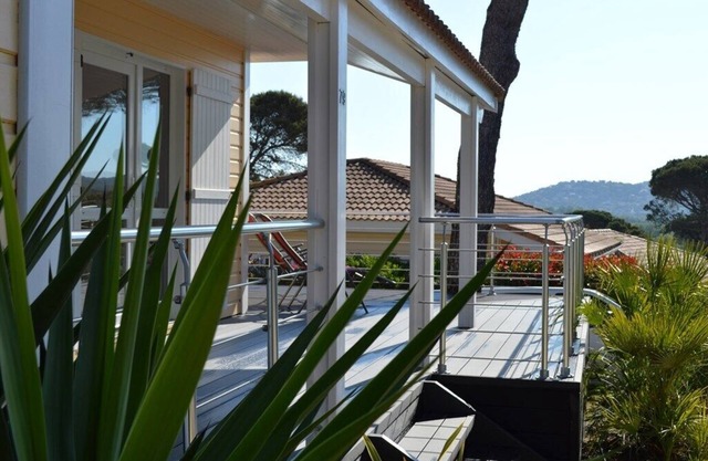 GASSIN/PARC OASIS: CALIFORNIAN HOUSE FOR 5/6 PEOPLE NEAR SAINT-TROPEZ