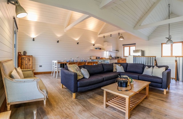 Gorgeous - Beachfront home in West Wittering