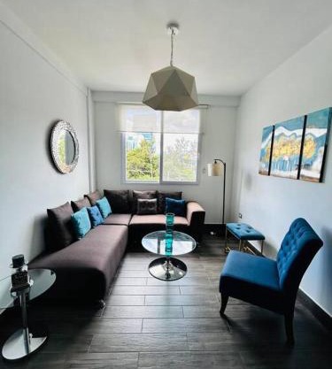 Great Apartment with Private Terrace near Centro Cívico