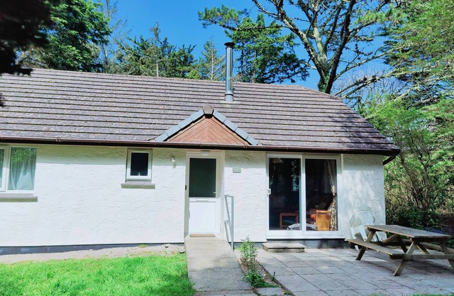 Hazel Croft sleeping 5, woodland setting near great beaches