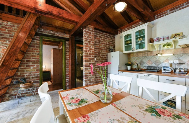 Holiday house on the mountain Velebit, only 3 km from the sea, 15 km from NP Paklenic